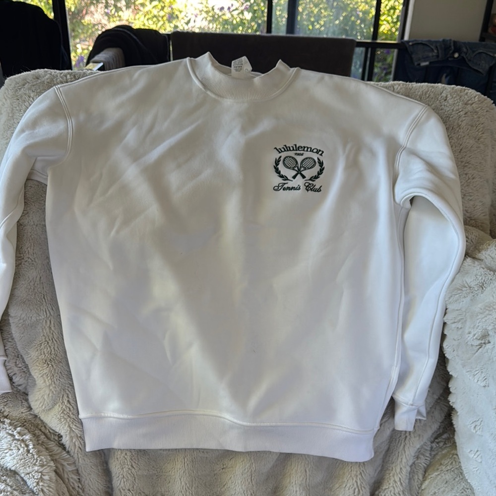 Lululemon Athletica White Crewneck Sweater with Ribbed Cuffs
